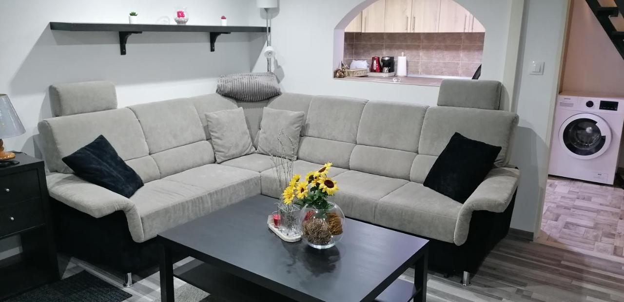 Little-Oasis Apartment Budapeşte Dış mekan fotoğraf